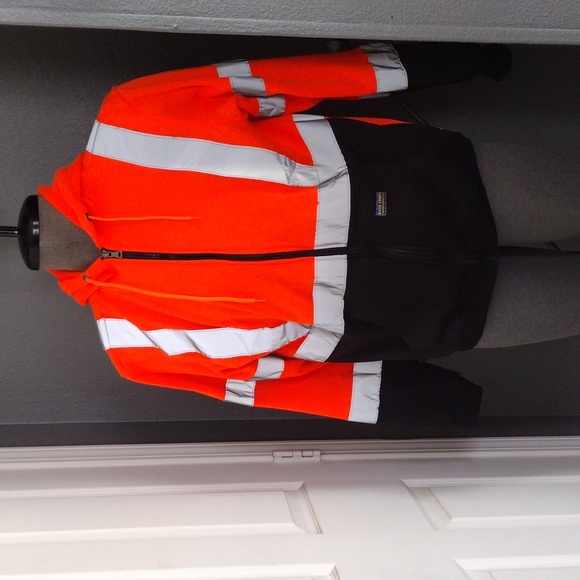Reflective safety pullover sweatshirt - Picture 2 of 7